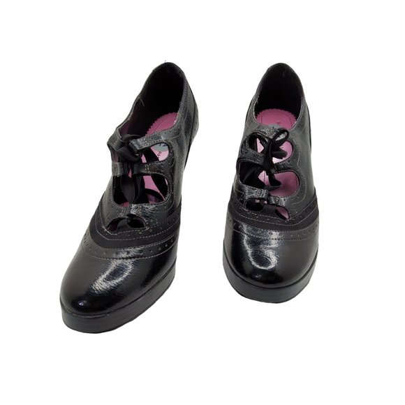 issac mizrahi womens "ariel" 4" heel leather sole lace up pumps. - Picture 3 of 7